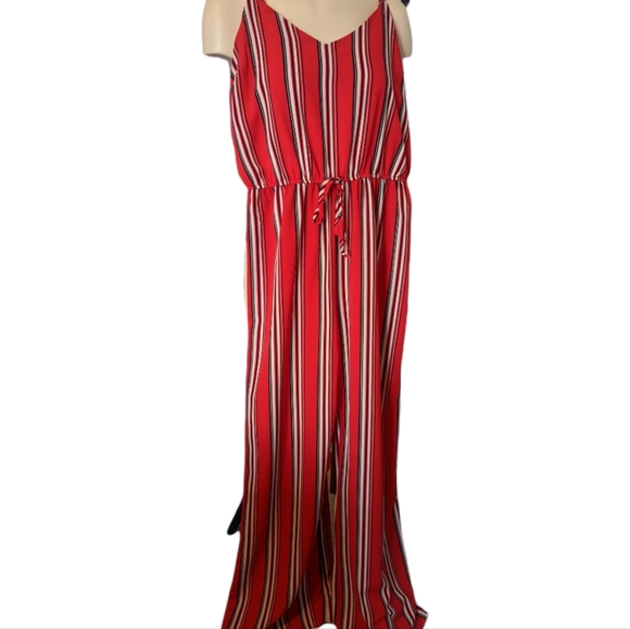 🎀U2B | Wide Leg Jumpsuit | Size Large - Picture 6 of 7